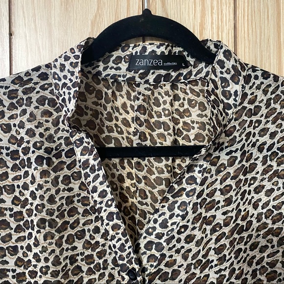 Leopard Long sleeve Blouse V neck Button down M-L - Picture 7 of 7